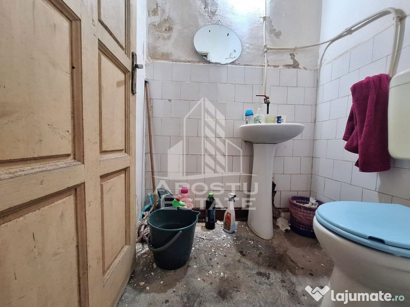 Spatiu comercial, 67 mp construiti, Ultracentral 