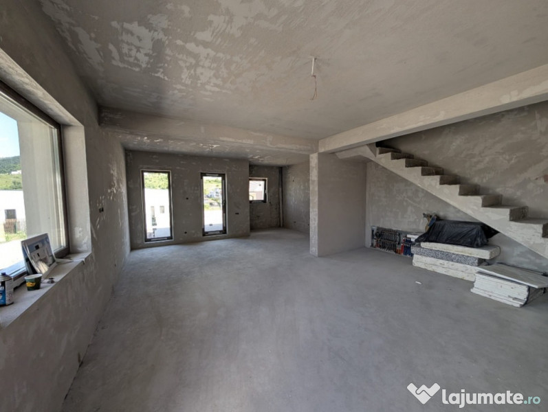 Duplex de 119mp utili cu acces rapid spre Cluj-Napoca 