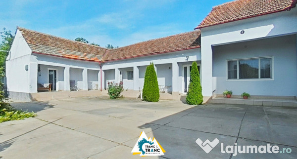 Casă spațioasă cu 4 camere de vânzare – Comuna Aluniș, județul Arad