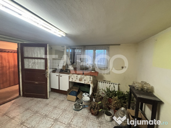 Casa de vanzare cu 3 camere si gradina in zona Turnisor Sibi 