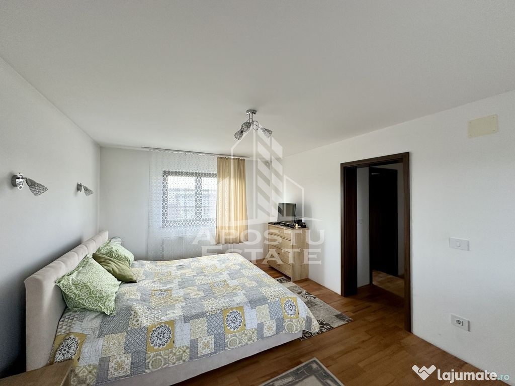 Vila moderna cu 6 camere si 2 garaje, teren 750 mp, Dumbr...