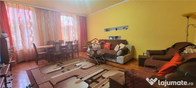 Apartament ultracentral,garaj, pivnita, Sibiu,comision 0 