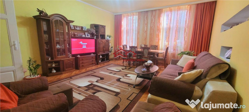 Apartament ultracentral,garaj, pivnita, Sibiu,comision 0 