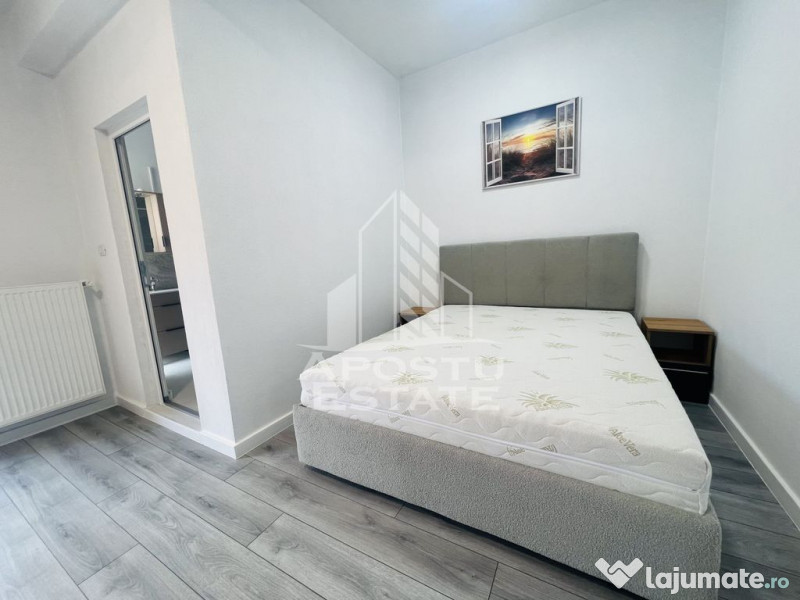 Apartament cu doua camere si scara interioara , zona Doro... 