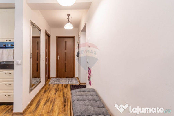 Apartament 2 camere de vanzare – Demisol - zona Campului 