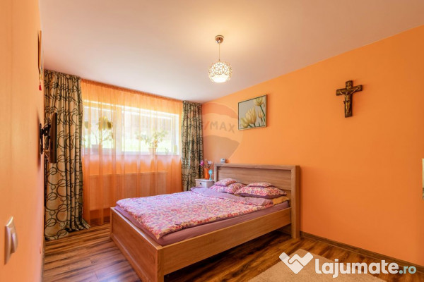 Apartament 2 camere de vanzare – Demisol - zona Campului 