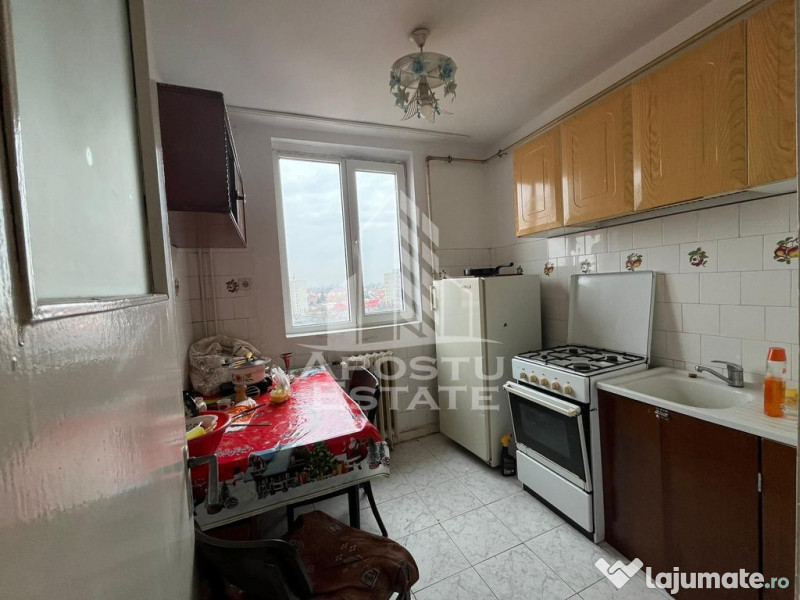 Apartament cu 2 camere, decomandat, langa Antalya