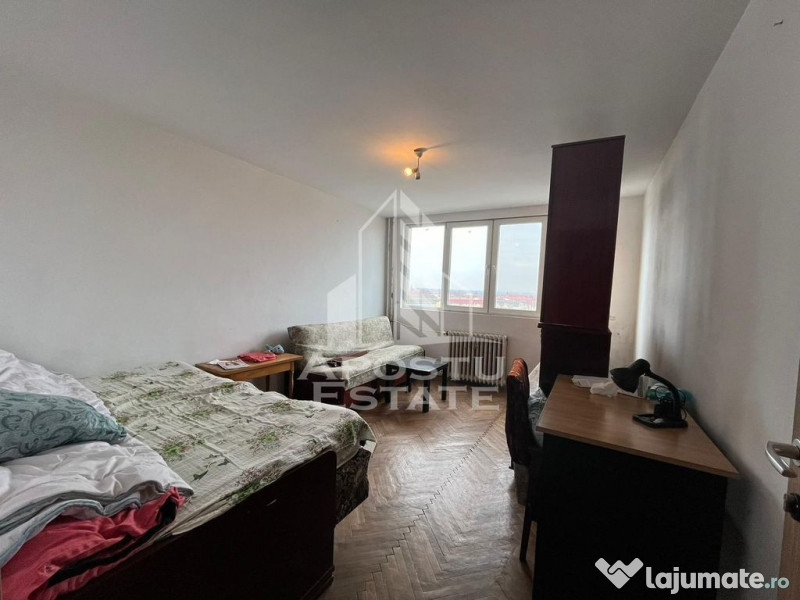 Apartament cu 2 camere, decomandat, langa Antalya