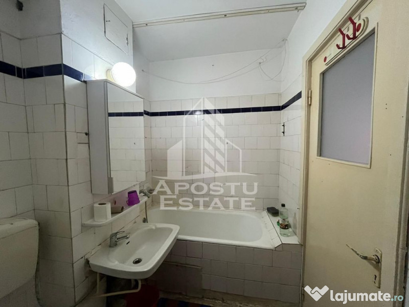 Apartament cu 2 camere, decomandat, langa Antalya