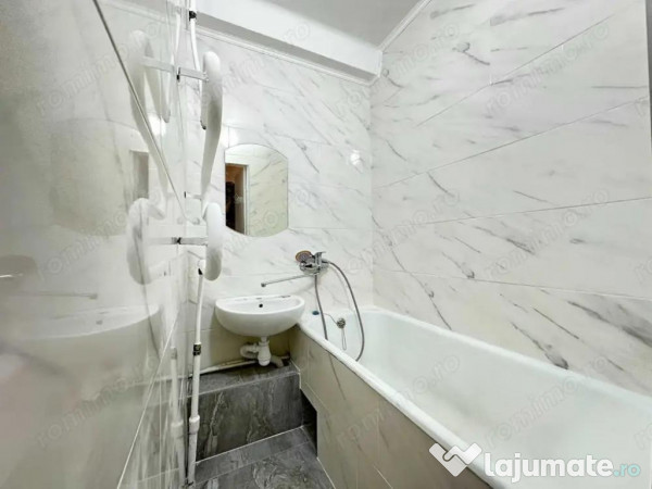 Garsoniera in zona Unirii