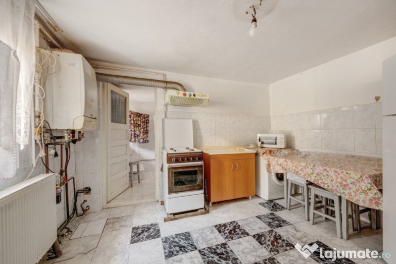 CHIAJNA - CASA RENOVABILA 129 MP, LOT 690 MP!