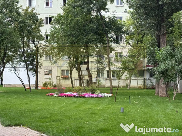 Apartament 2 camere decomandat Alexandru cel Bun