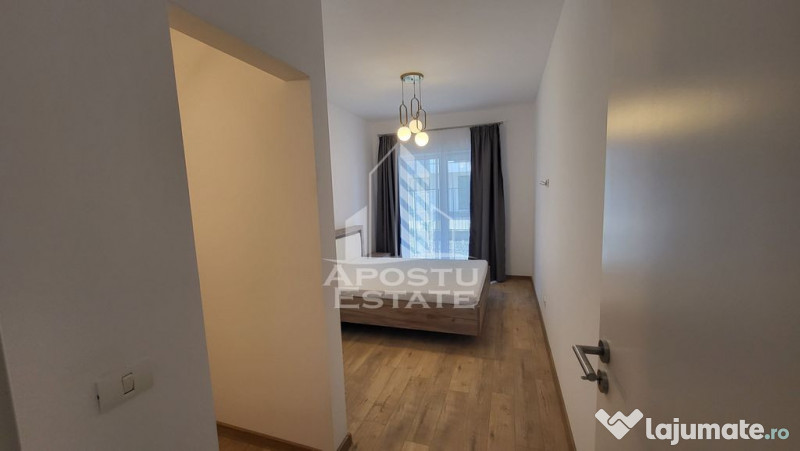 Apartament nou,2 camere si curte de 20 mp,mobilat Toronta...