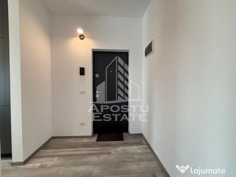 Apartament nou,2 camere si curte de 20 mp,mobilat Toronta...