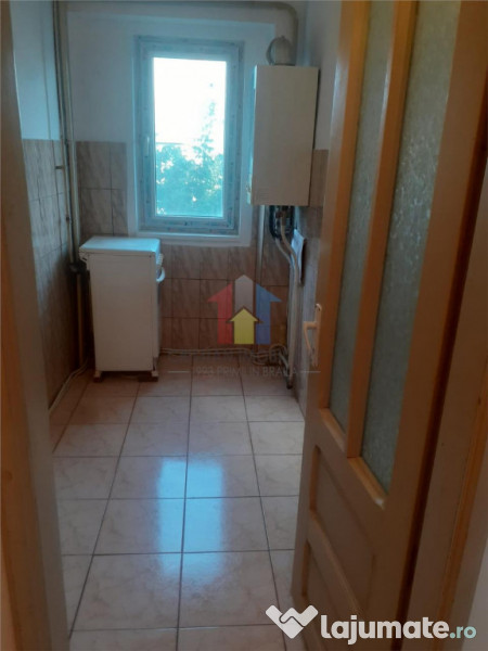 Apartament 2 camere,zona Viziru 3, etaj 5