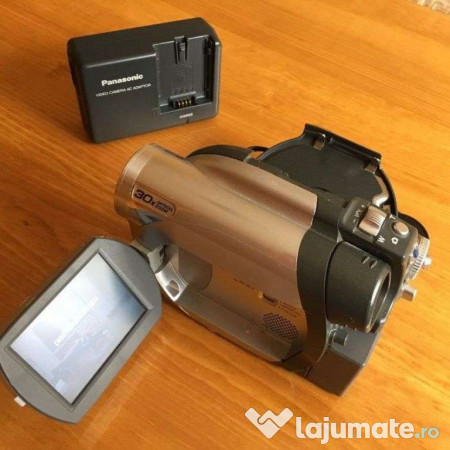 Cameră video Panasonic VDR-D160 