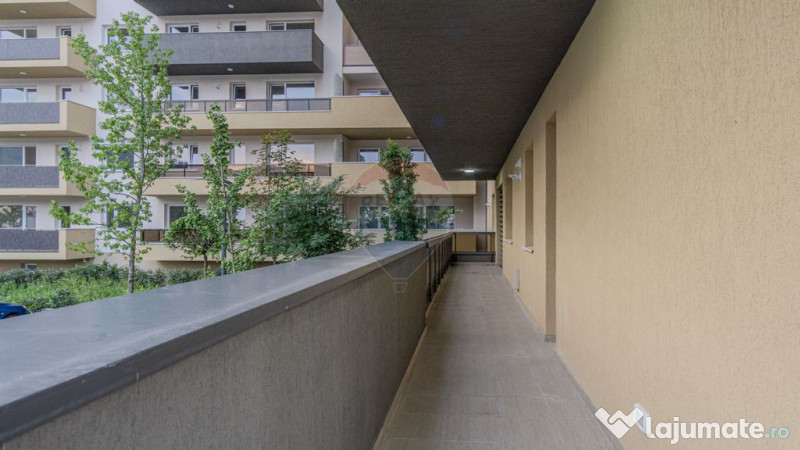 Clinica medicala-9 cabinete- URBAN PLAZA - bloc 15 parter!