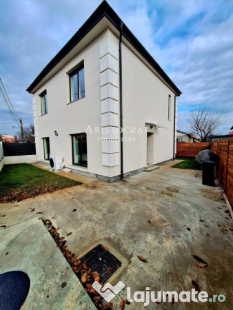 Vila zona centrala Corbeanca