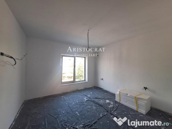 Vila zona centrala Corbeanca