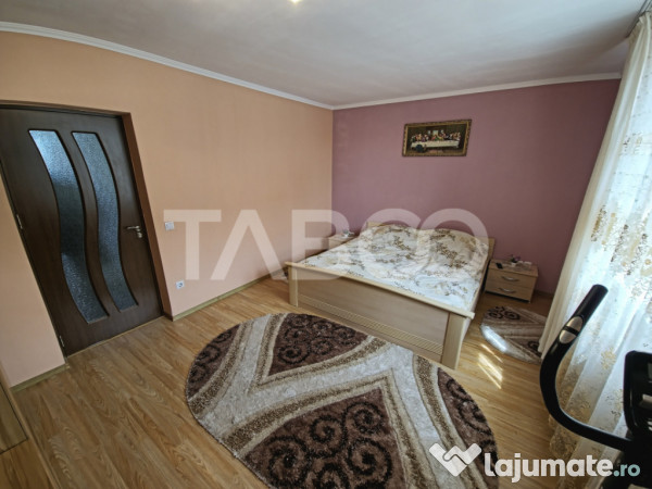 Apartament de vanzare 73mp 2 camere etaj intermediar terasa