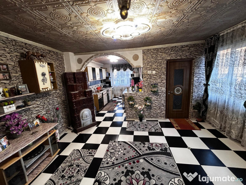 Bocsa Montana, Casa Noua Parter Etaj