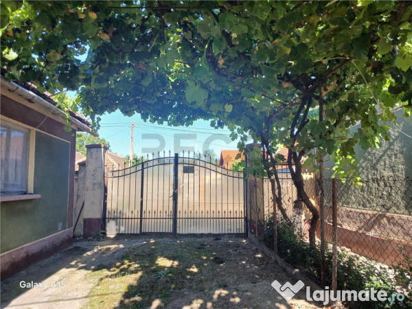 RECO Casa de in Fegernic cu 2541mp teren 