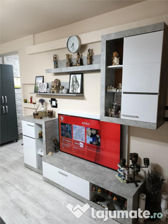 2 cam - zona Parneava - la casa 