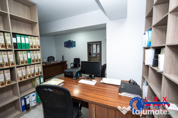 ID 3623 DE VÂNZARE Apartament 3 camere - CARTIER C5 