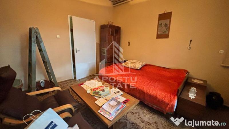 Casa individuala cu 3 camere și 2 bai, in zona Girocului 