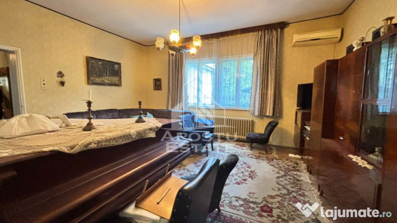 Casa individuala cu 3 camere și 2 bai, in zona Girocului 