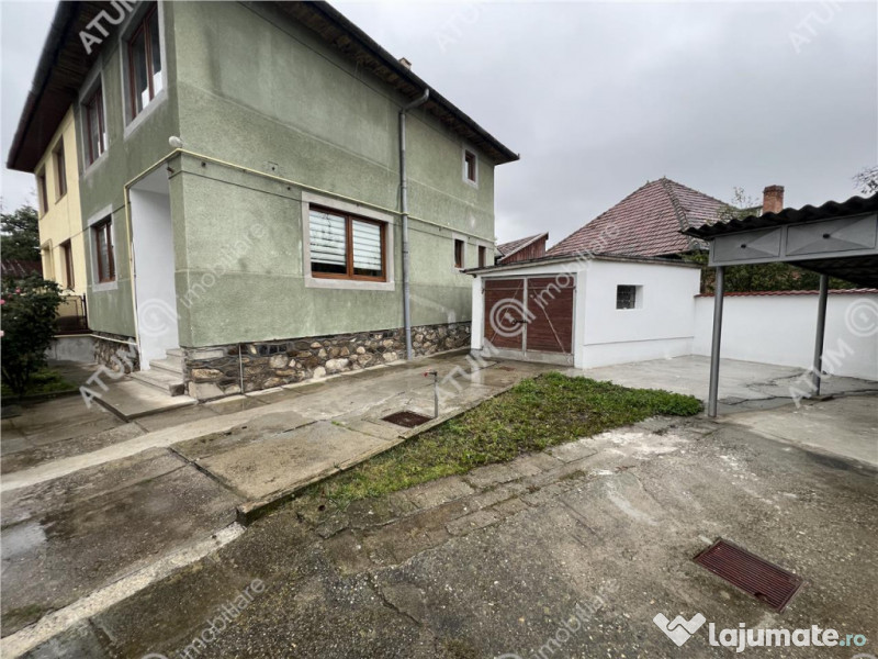 Casa 3 camere cu 2 pivnite si teren de 242 mp zona Calea Dum 