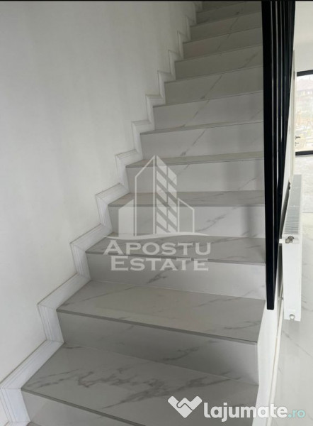 Duplex în Bucovăț ,poziție bună 