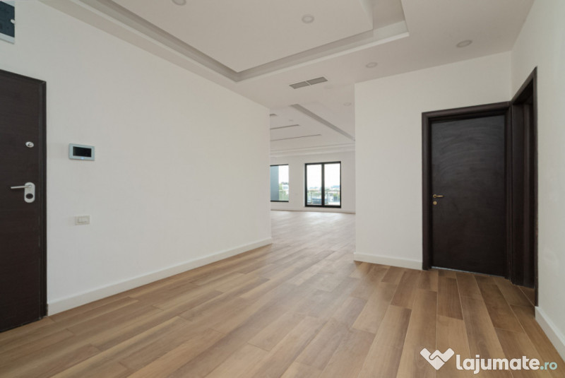 Lux pe Șoseaua Nordului: 250 mp + parcare subterană 