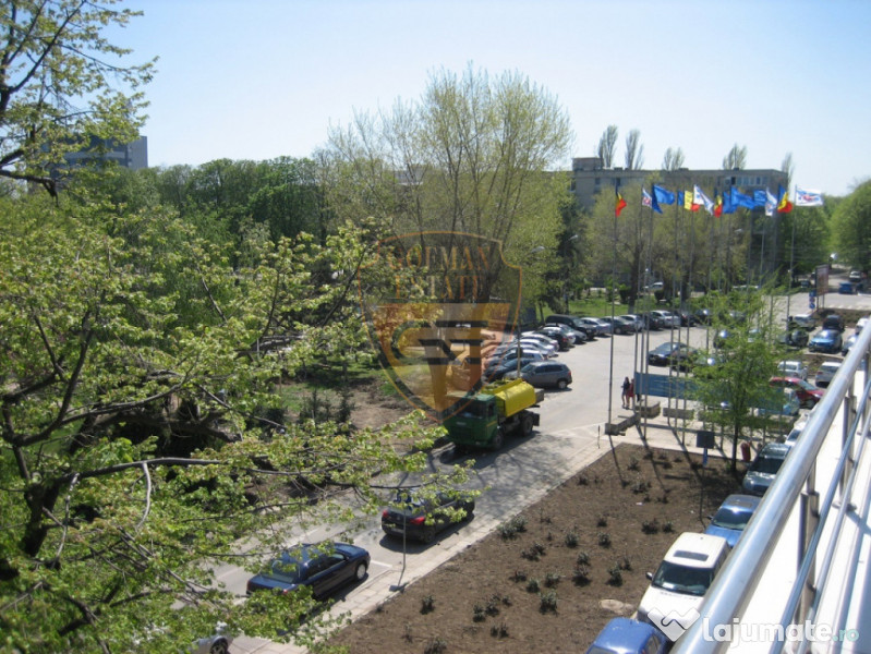 Spațiu de birouri de închiriat – Zona Tomis 1, Central,