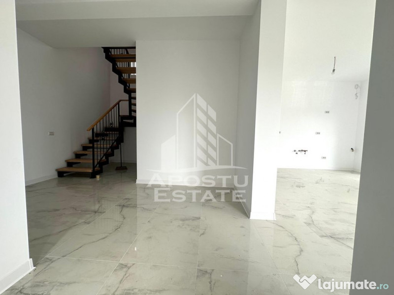 Duplex P+1, 4 camere, 2 bai, predare imediata, Utvin