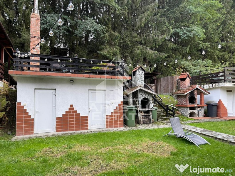 Vila tip duplex, P+1E+M, Poiana Marului 