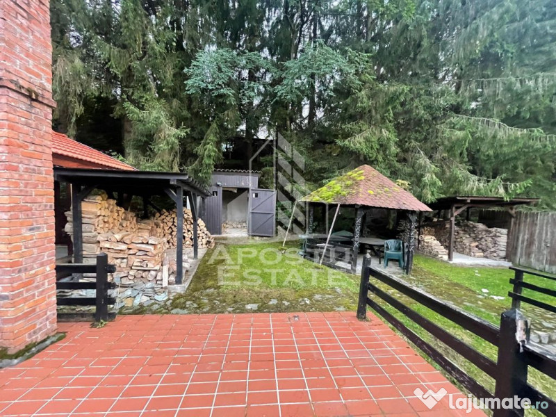 Vila tip duplex, P+1E+M, Poiana Marului 