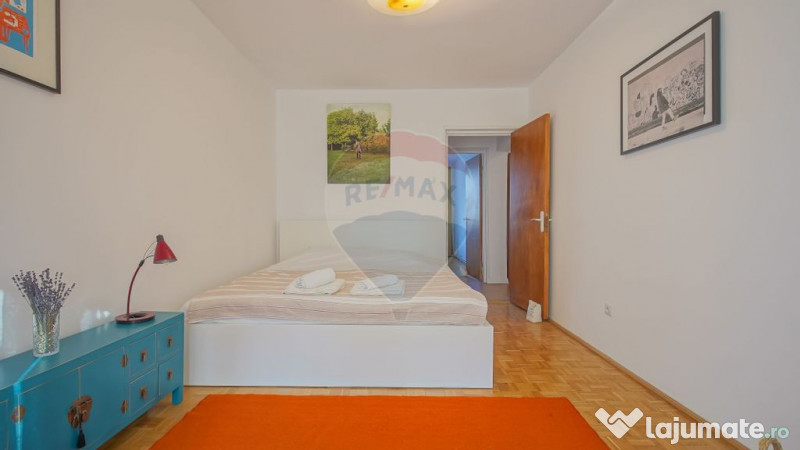Apartament cu 3 camere de închiriat B-dul Victoriei 