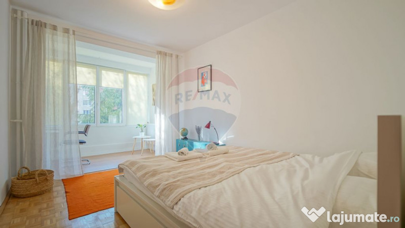 Apartament cu 3 camere de închiriat B-dul Victoriei 