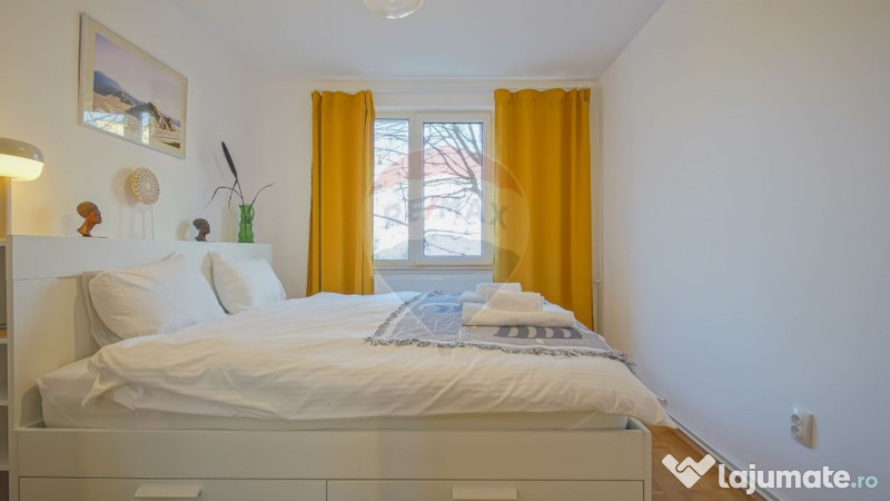 Apartament cu 3 camere de închiriat B-dul Victoriei 