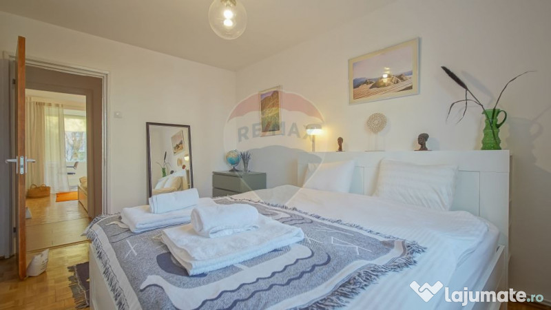 Apartament cu 3 camere de închiriat B-dul Victoriei 