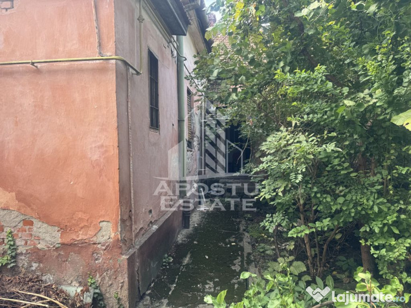 Casă individuală în zona Modern 