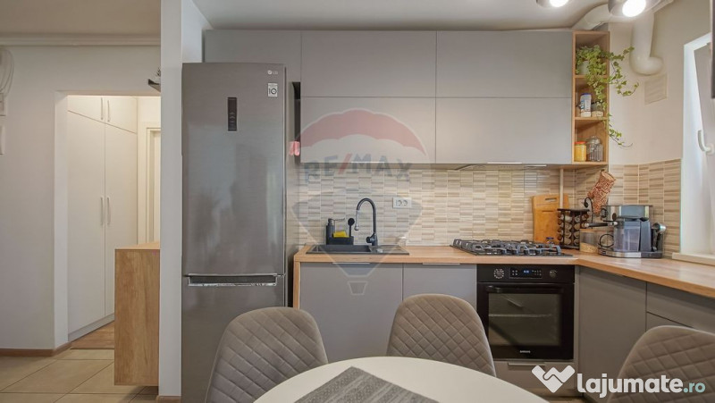 Apartament cu 2 camere și boxă de vânzare la Top City ... 