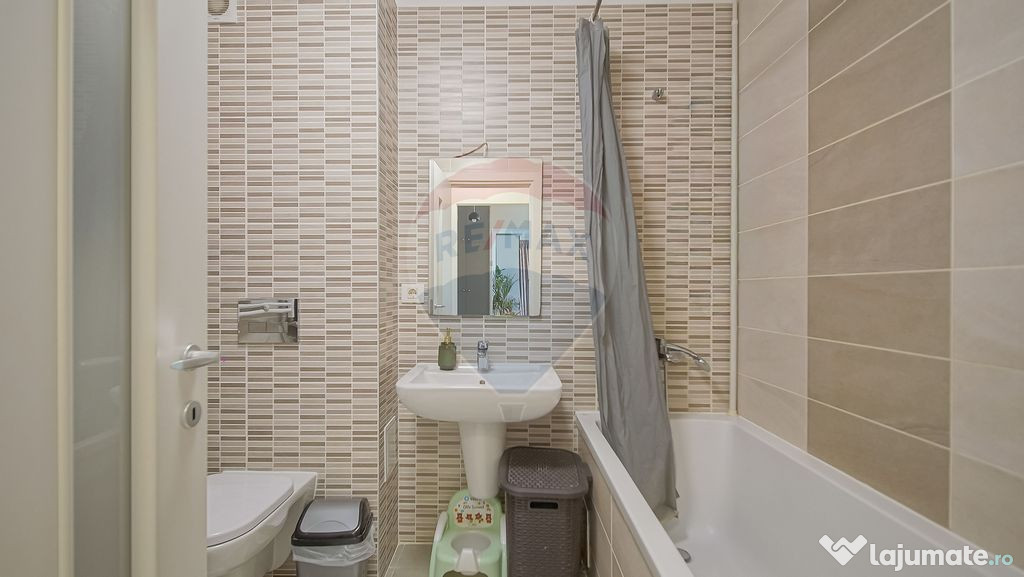 Apartament cu 2 camere și boxă de vânzare la Top City ... 