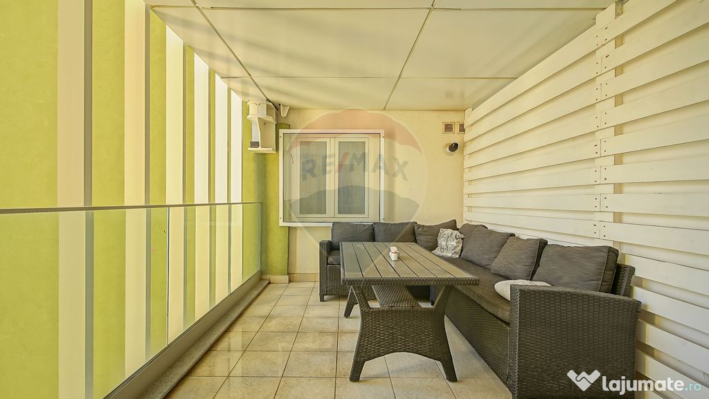 Apartament cu 2 camere și boxă de vânzare la Top City ... 