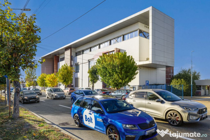 Spațiu de birouri de 830mp de închiriat în zona Sud-Vest 
