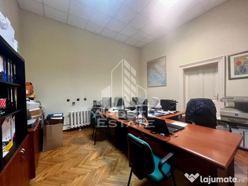 Apartament cu 5 camere,zona Ultracentral
