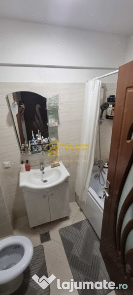 De vanzare, Apartament 2 camere, situat in Bucium 