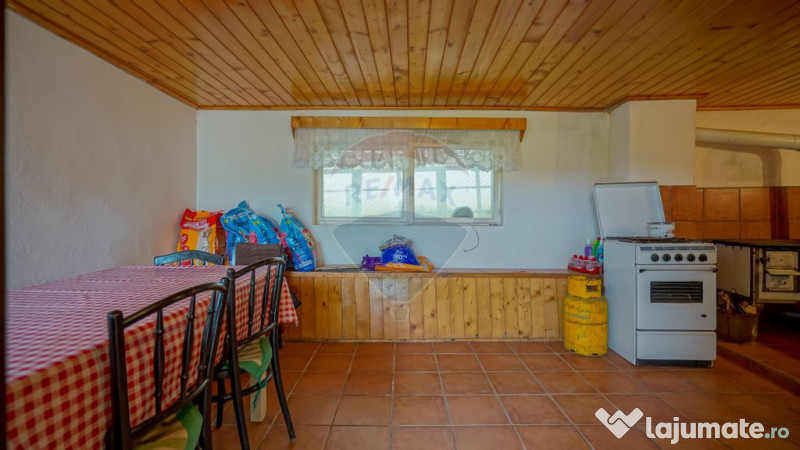 Casă cu 4 camere de vânzare in Racos, COMISION 0%!