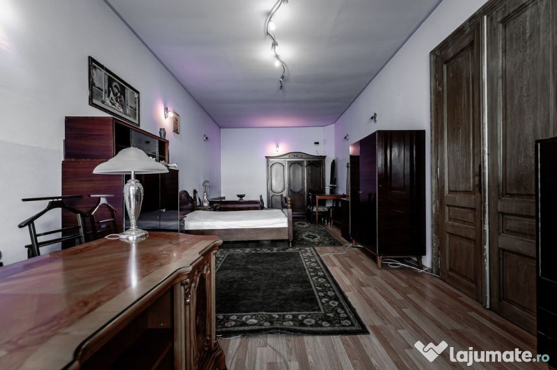 Locuință spațioasă cu grădină mare, în Aradul Nou,... 